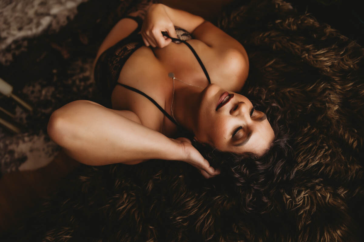 boudoir photography, boudoir photography near me, boudoir photographer, boudoir photo shoot, boudoir photos, boudoir shoot, boudoir photography Sacramento