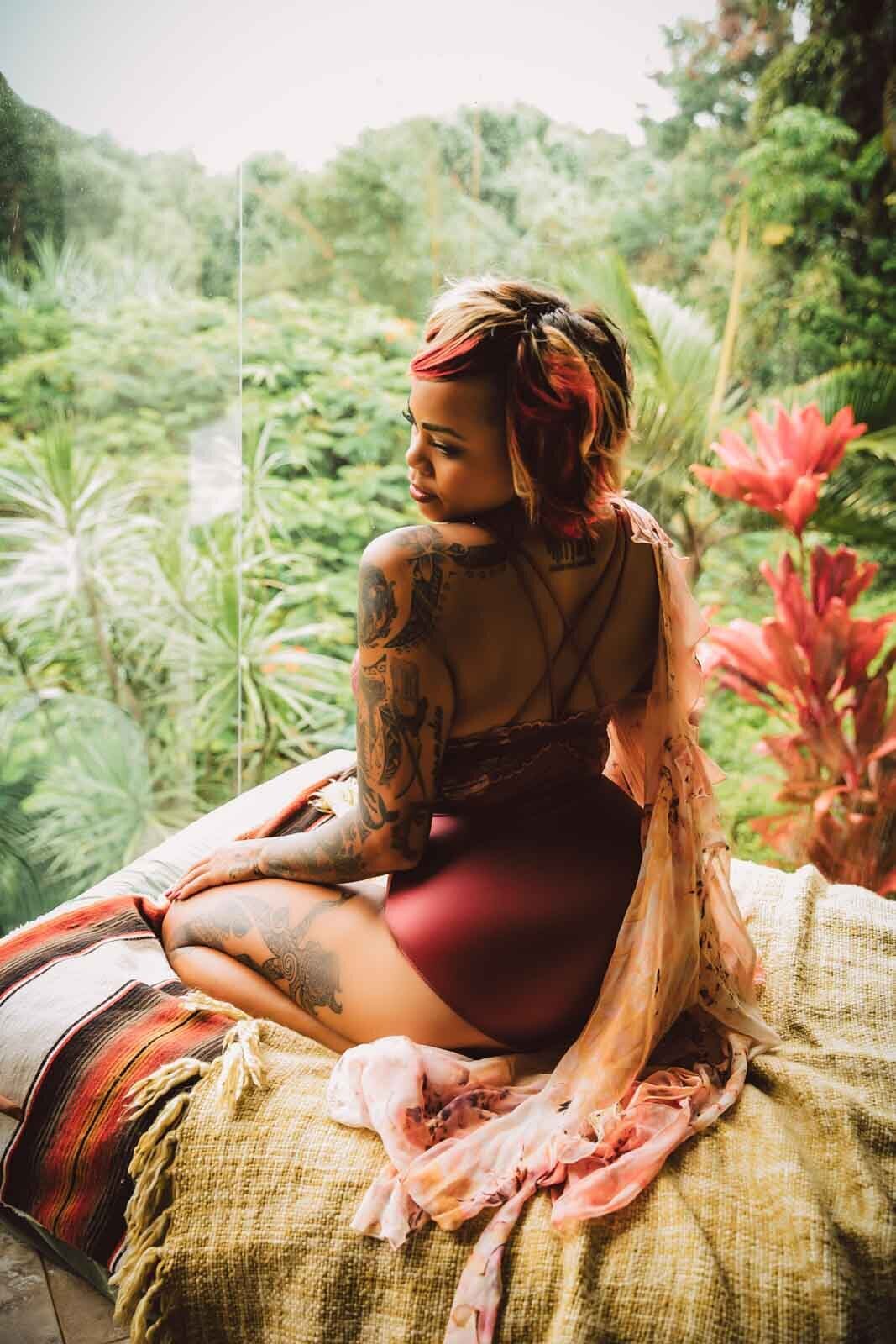 Hawaii_Luxury_Womens_Boudoir_Portrait_Studio_Boudoir_By_Olin-101